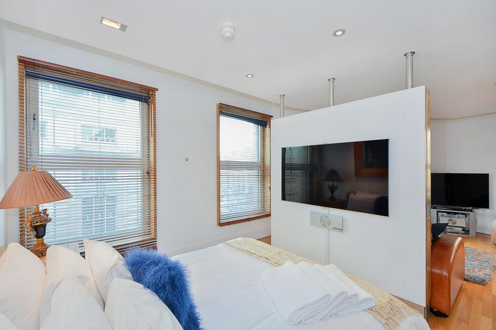 Piccadilly Circus Apartments Londen Buitenkant foto