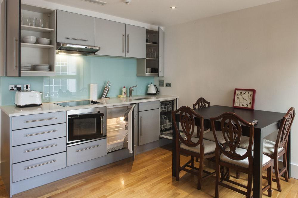 Piccadilly Circus Apartments Londen Buitenkant foto
