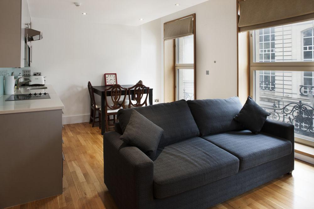 Piccadilly Circus Apartments Londen Buitenkant foto