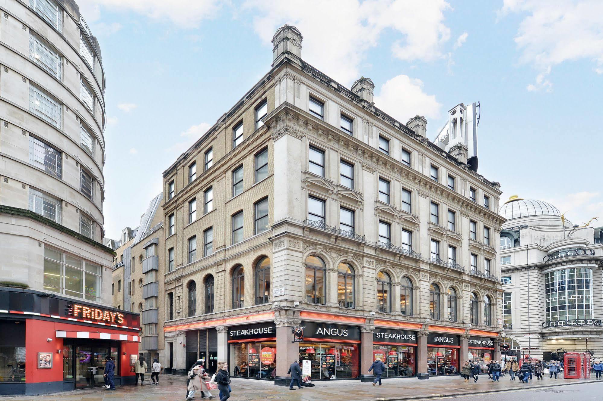 Piccadilly Circus Apartments Londen Buitenkant foto